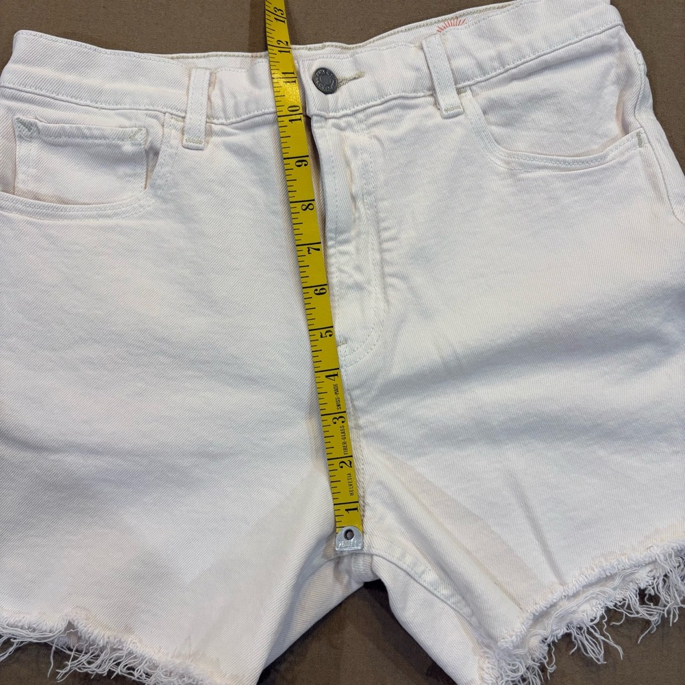Faherty Women’s Sunwashed Denim Shorts Egret Raw Hem Size 29 - Picture 11 of 12